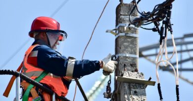 Lucrări de modernizare a rețelei electrice pe Strada Babol, în comuna Domnești