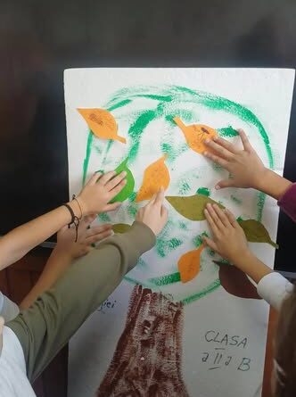 Împreună creștem, împreună învățăm, împreună reușim! Ziua Mondială a Educației, sărbătorită la Școala Gimnazială Nr. 1 Ciolpani